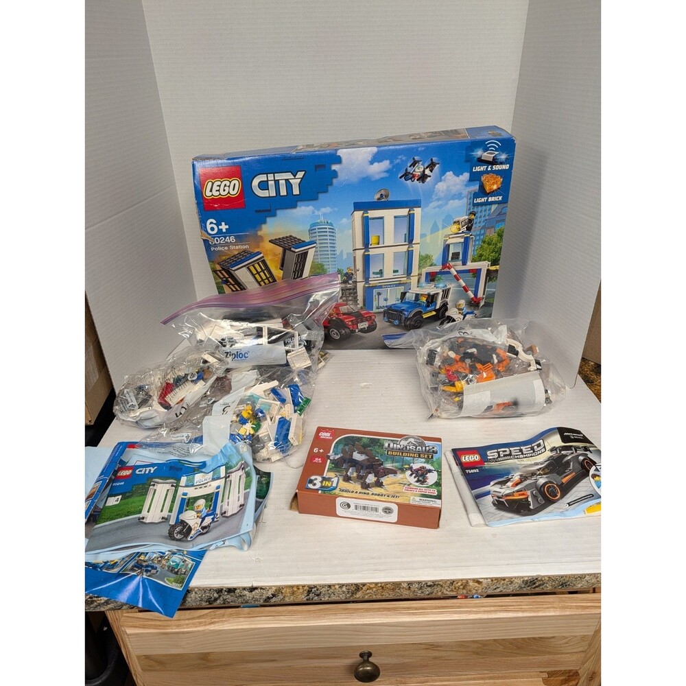 LEGO City Police Station 60246 (Read Description)